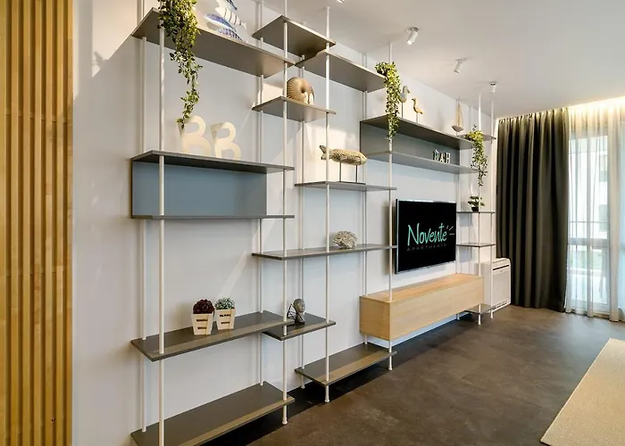 Freddo - Coral Complex With Parking & Pool 아파트