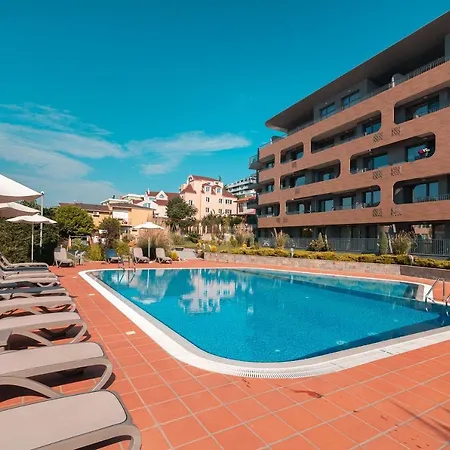 Апартамент Freddo - Coral Complex With Parking & Pool Варна