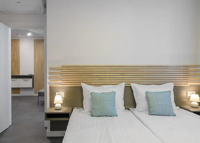 Freddo - Coral Complex With Parking & Pool Apartment Varna